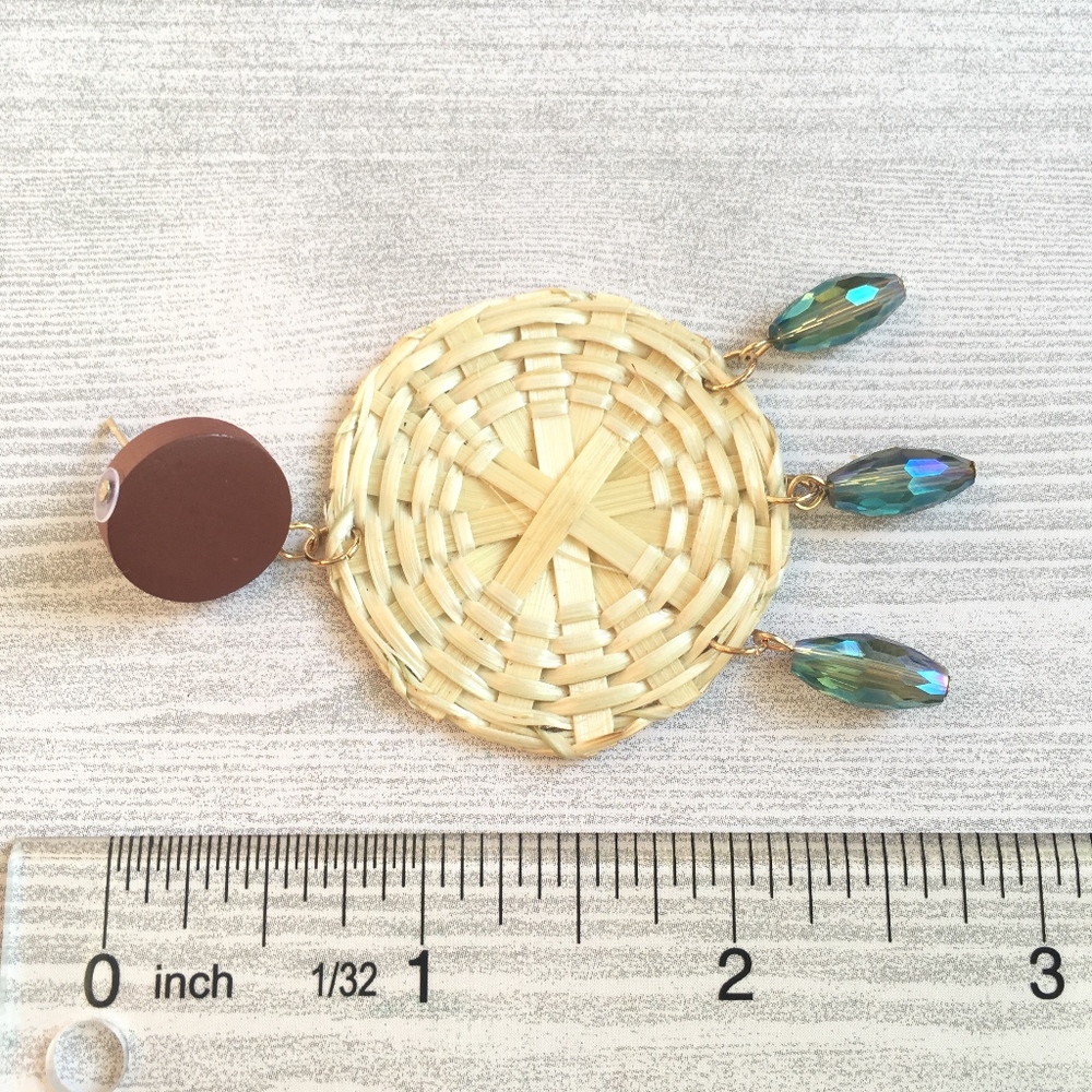 Woven Rattan Geometric Bead Dangle Earring - Picture 3 of 5